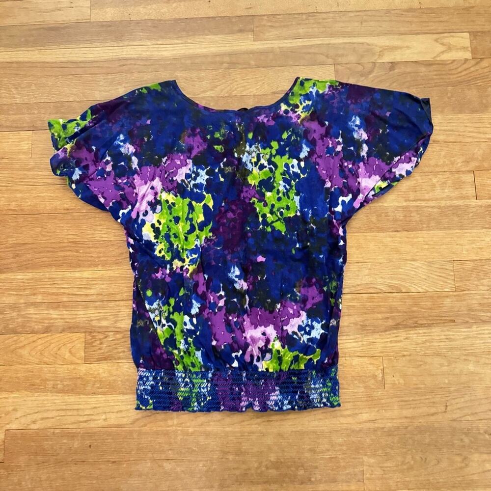 Izod purple blue watercolor short sleeve blouse shirt top size small S
b27